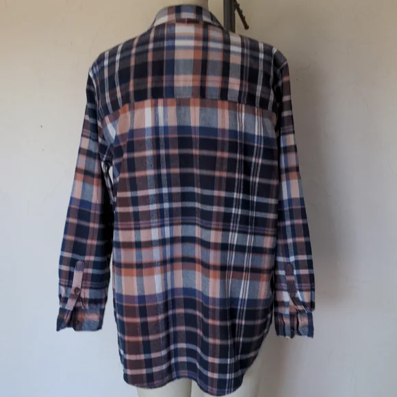 Navy, peach and white women's flannel - Picture 5 of 7